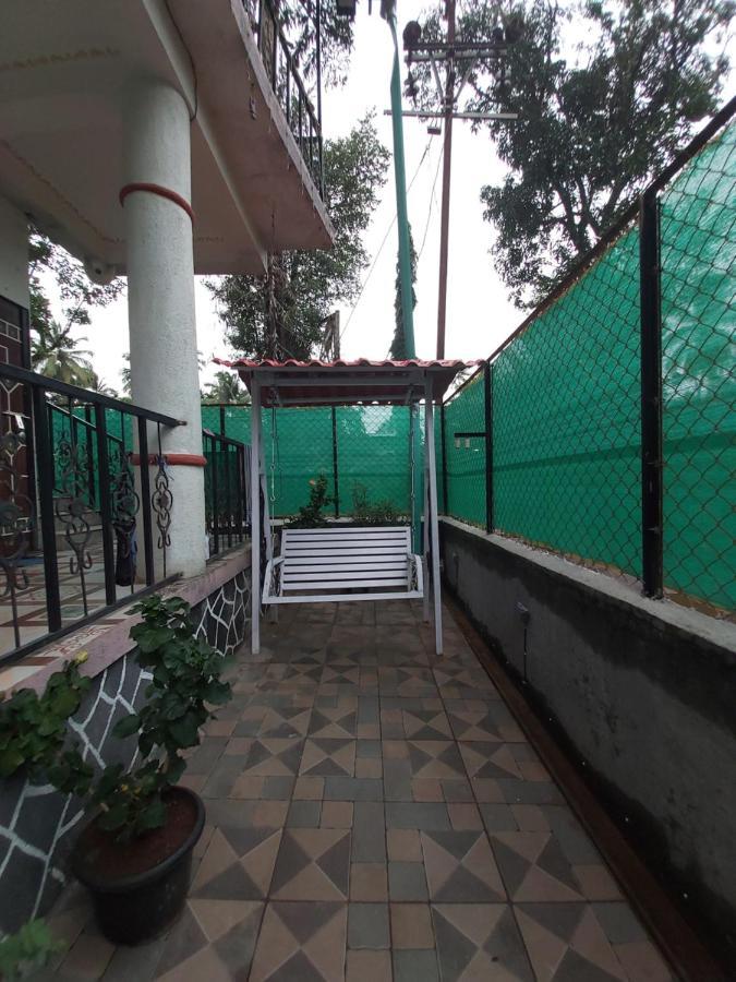 Appartement Rane Ambadnya Niwas à Nagaon  Extérieur photo